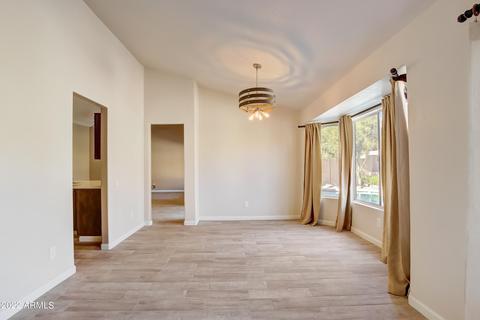 4118 E Siesta Ln, Phoenix, AZ 85050 photo 10