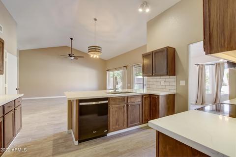 4118 E Siesta Ln, Phoenix, AZ 85050 photo 18