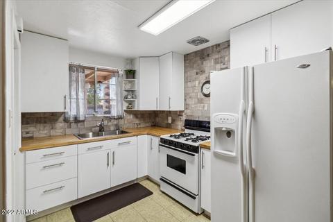 3329 E Roosevelt St, Phoenix, AZ 85008 photo 4