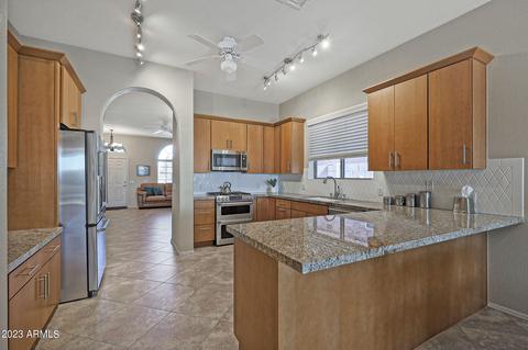 4631 E Prickly Pear Trl, Phoenix, AZ 85050 photo 8