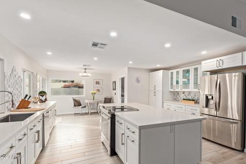 2301 E Cortez St, Phoenix, AZ 85028 photo 4