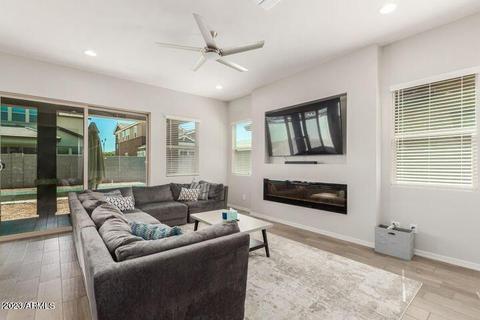 3877 E Arabian Dr, Gilbert, AZ 85296 photo 5