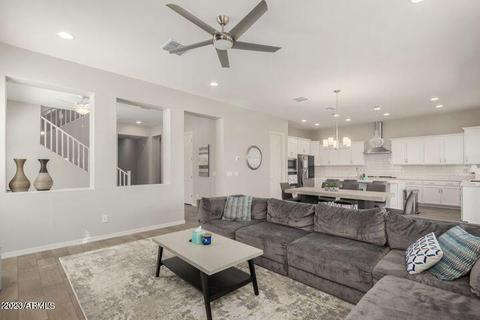 3877 E Arabian Dr, Gilbert, AZ 85296 photo 9