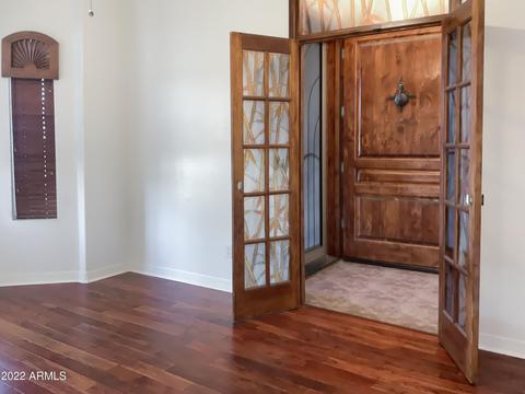 8905 S 10th Dr, Phoenix, AZ 85041 photo 5