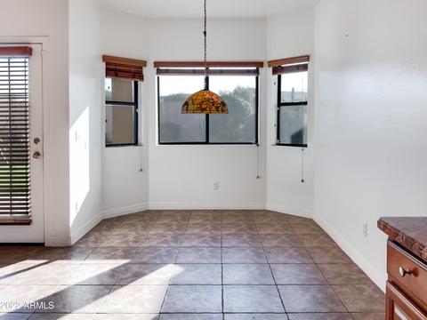 8905 S 10th Dr, Phoenix, AZ 85041 photo 9