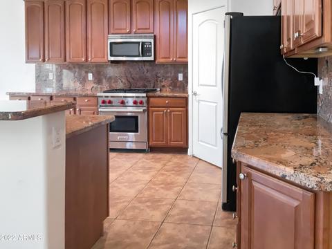 8905 S 10th Dr, Phoenix, AZ 85041 photo 7