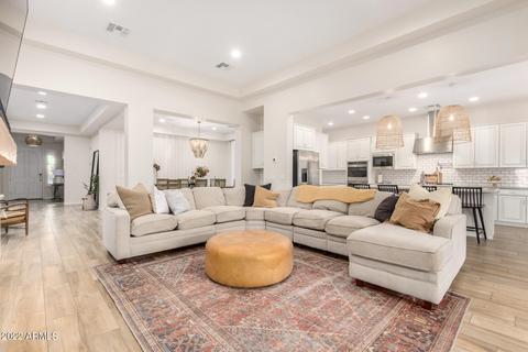 3117 E Desert Ln, Phoenix, AZ 85042 photo 5