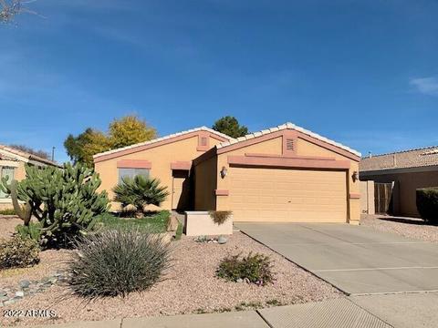 1696 E Robin Ln, Gilbert, AZ 85296 photo 2