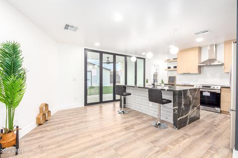 1124 E Colter St, Phoenix, AZ 85014 photo 8