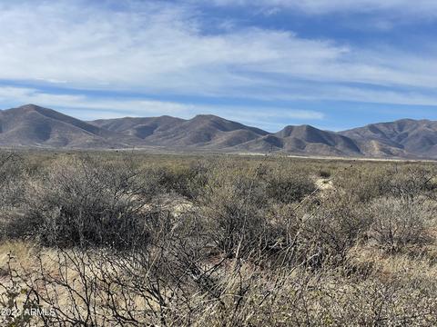 tbd 6 Ac Basalt Road Apt 5 2122 Rd #5, 21,22, Bisbee, AZ 85603 photo 2