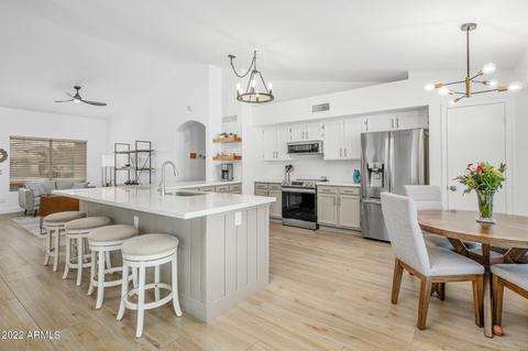 3526 E Utopia Rd, Phoenix, AZ 85050 photo 9