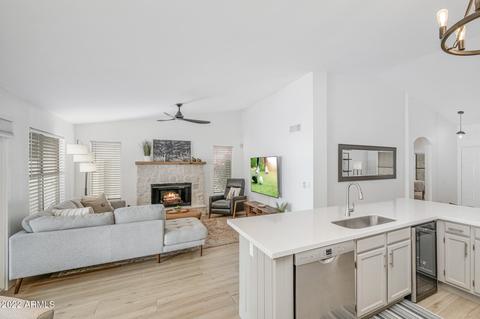 3526 E Utopia Rd, Phoenix, AZ 85050 photo 12