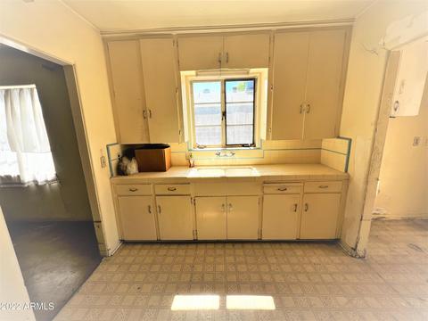 3322 N 17th Dr, Phoenix, AZ 85015 photo 14