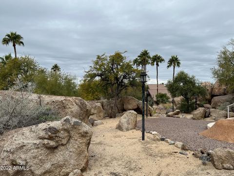 2233 E Behrend Dr #2, Phoenix, AZ 85024 photo 17