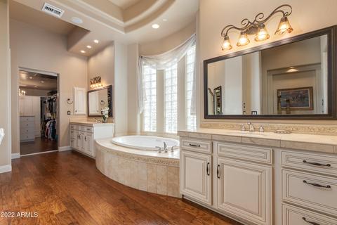 2739 E Redfield Rd, Phoenix, AZ 85032 photo 12