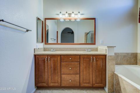 2138 E New Bedford Dr, Gilbert, AZ 85234 photo 16