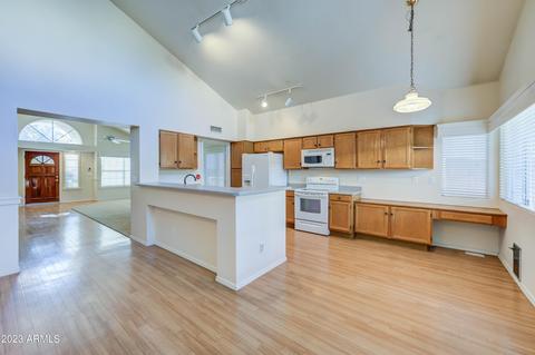 2138 E New Bedford Dr, Gilbert, AZ 85234 photo 8