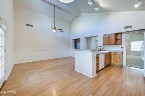 2138 E New Bedford Dr, Gilbert, AZ 85234 photo 12