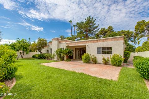 2561 E Denton Ln, Phoenix, AZ 85016 photo 12