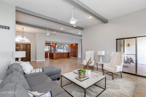 2561 E Denton Ln, Phoenix, AZ 85016 photo 3