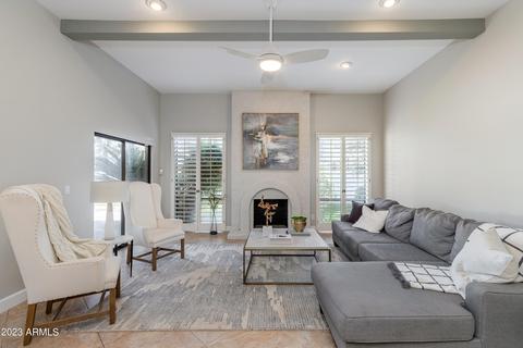 2561 E Denton Ln, Phoenix, AZ 85016 photo 2