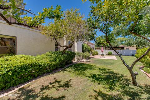 2561 E Denton Ln, Phoenix, AZ 85016 photo 14