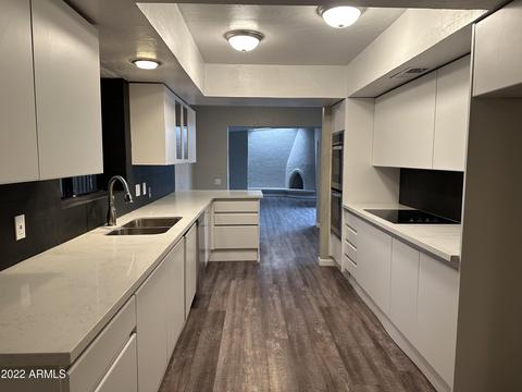 3426 E Fairmount Ave, Phoenix, AZ 85018 photo 3