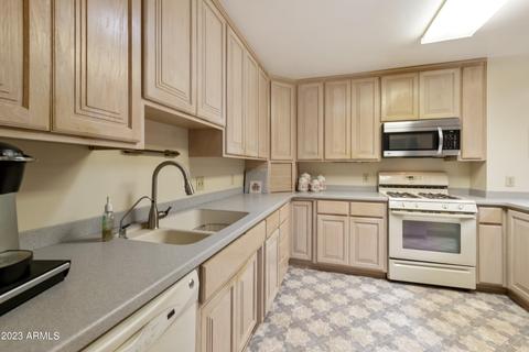 8160 E Calypso Ave, Mesa, AZ 85208 photo 6