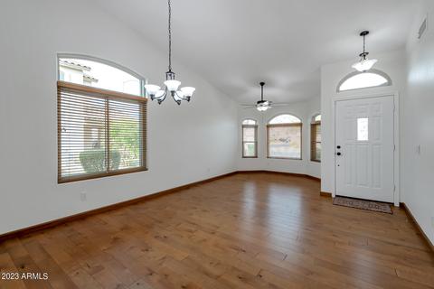 259 E Ingram St, Mesa, AZ 85201 photo 2