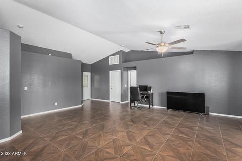 2901 E Morgan Dr, Gilbert, AZ 85295 photo 4