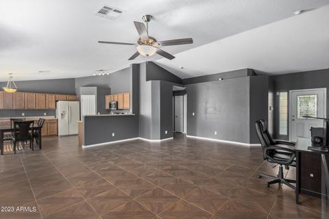 2901 E Morgan Dr, Gilbert, AZ 85295 photo 5
