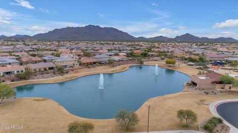 7258 S Debra Dr, Gilbert, AZ 85298 photo 2