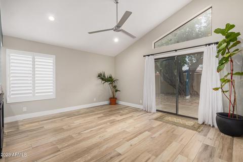 27 E Redondo Dr, Tempe, AZ 85282 photo 2