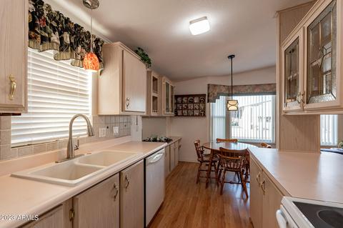 5735 E Mcdowell Rd #402, Mesa, AZ 85215 photo 10