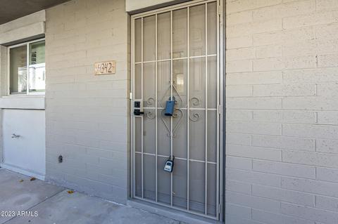 4342 N 36th St, Phoenix, AZ 85018 photo 10