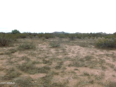 516 N Xa N 438th Ave #1, Wickenburg, AZ 85390