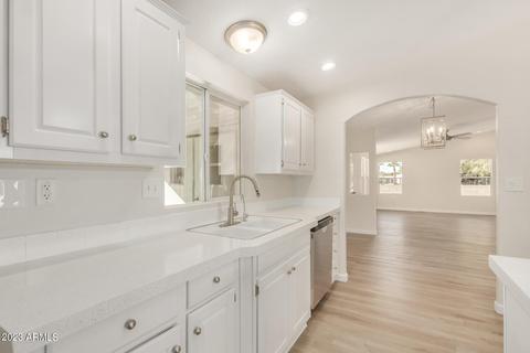 8254 E Cactus Dr, Mesa, AZ 85208 photo 15