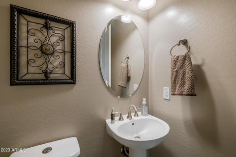 897 E Reliant St, Gilbert, AZ 85298 photo 25