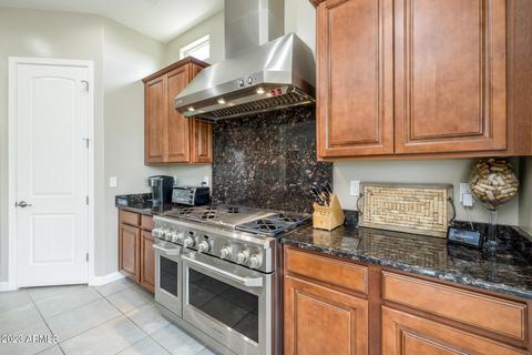 897 E Reliant St, Gilbert, AZ 85298 photo 12