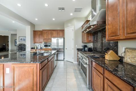 897 E Reliant St, Gilbert, AZ 85298 photo 13