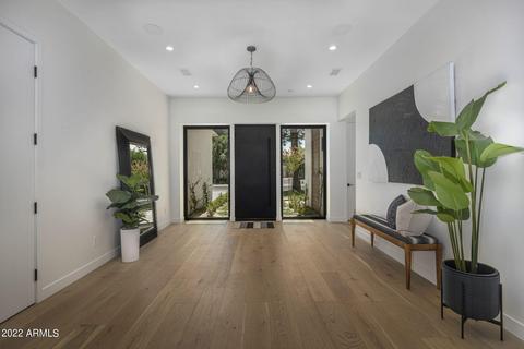 4008 E Clarendon Ave, Phoenix, AZ 85018 photo 2