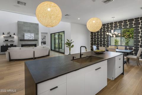 4008 E Clarendon Ave, Phoenix, AZ 85018 photo 9
