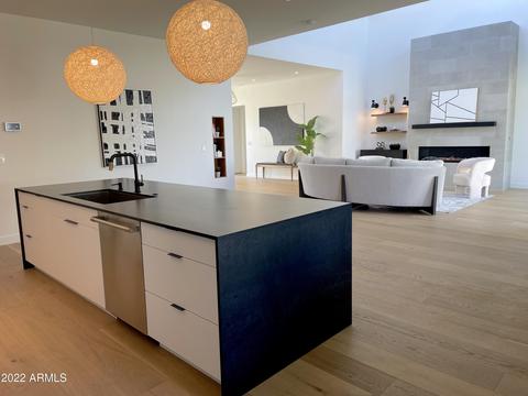 4008 E Clarendon Ave, Phoenix, AZ 85018 photo 5