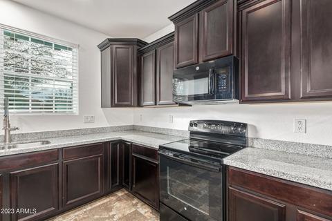 3659 E Hans Dr, Gilbert, AZ 85296 photo 12
