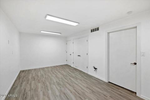 1439 Echo Ln, Phoenix, AZ 85020 photo 24