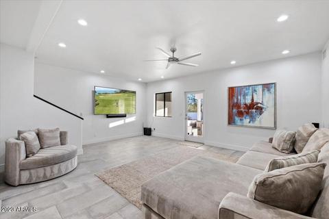 1439 Echo Ln, Phoenix, AZ 85020 photo 23