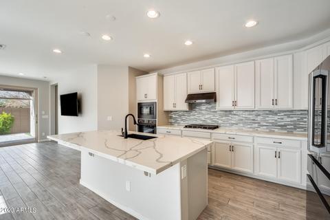 5638 S 28th St, Phoenix, AZ 85040 photo 9