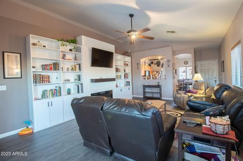 10457 E Butte St, Apache Junction, AZ 85120 photo 10