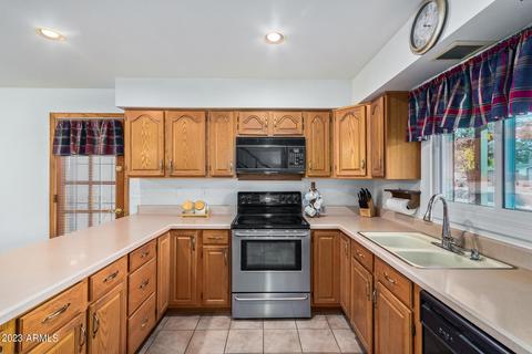 122 Ellis Dr, Tempe, AZ 85282 photo 5