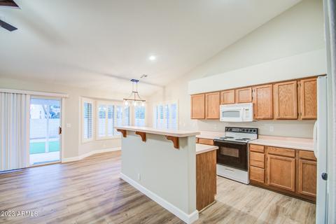 2176 E Sherri Dr, Gilbert, AZ 85296 photo 12